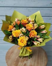 Букет цветов из:  Альстромерии и Розы в Выборге