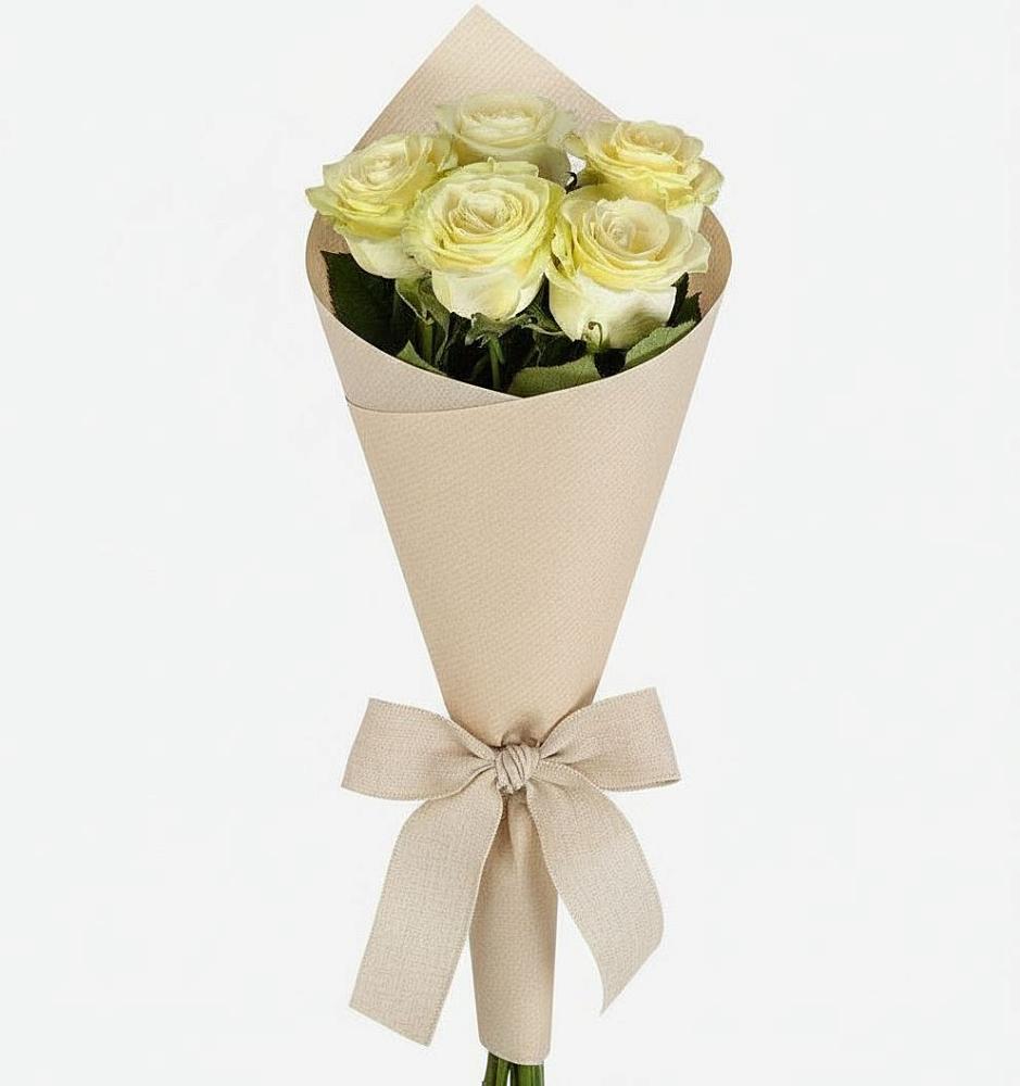 Букет цветов из: Розы в Выборге