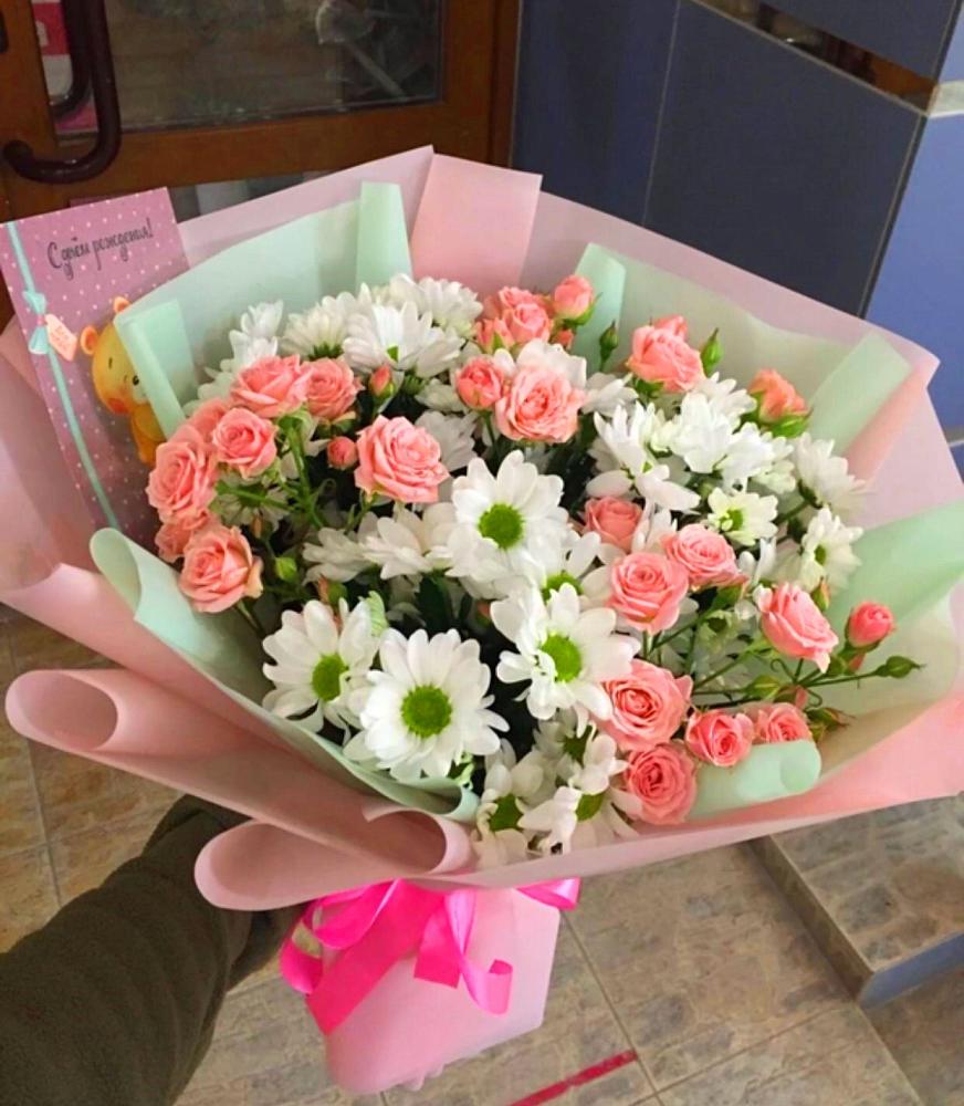 Букет цветов из: Розы и Хризантемы в Выборге