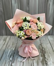Букет цветов из:  Гвоздики, Розы и Хризантемы в Выборге