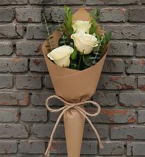Букет цветов из:  Розы в Выборге