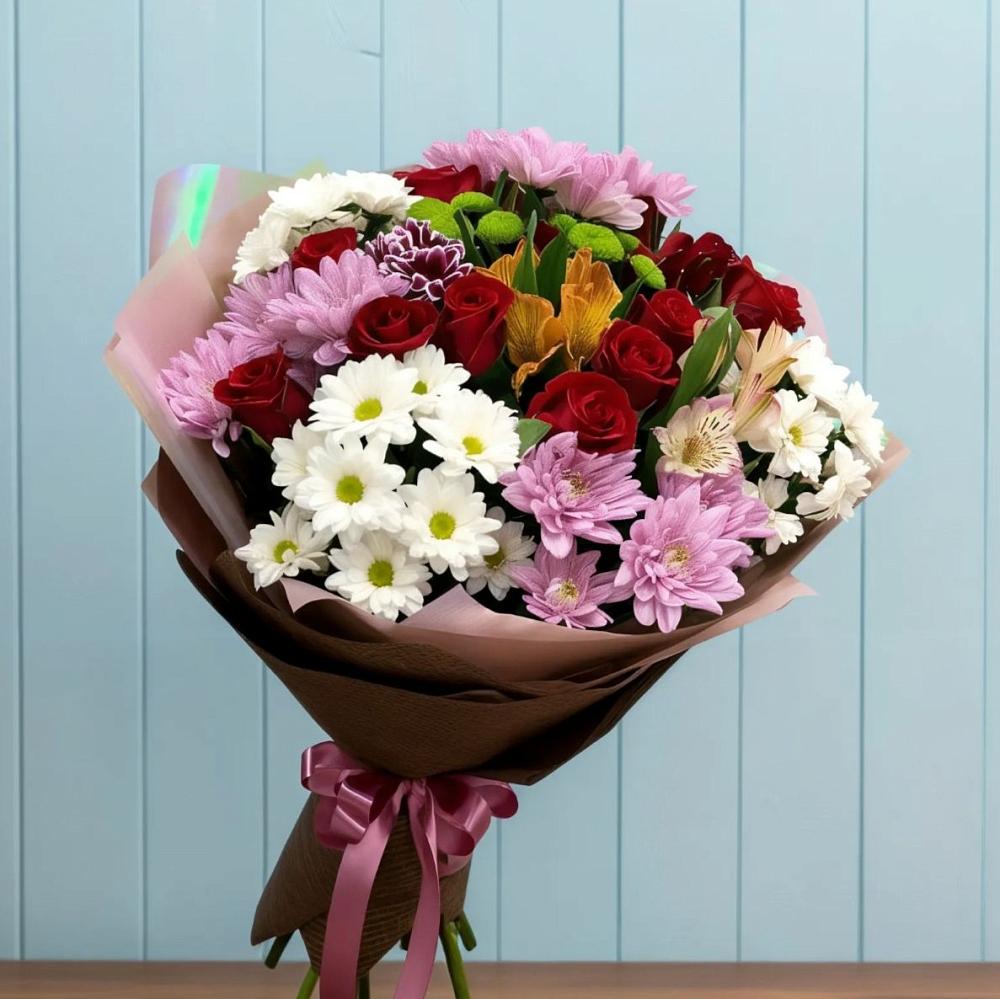Букет цветов из: Розы, Хризантемы и Альстромерии в Выборге
