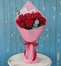 Букет цветов из:  Розы в Выборге