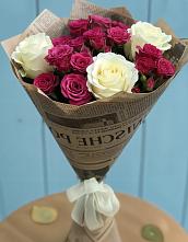 Букет цветов из:  Розы в Выборге
