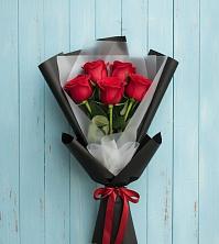 Букет цветов из:  Розы в Выборге